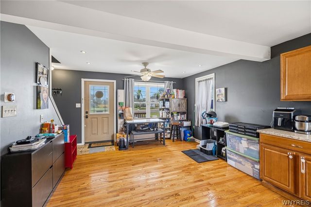 995 Saunders Sett Road, Lewiston, NY 14305