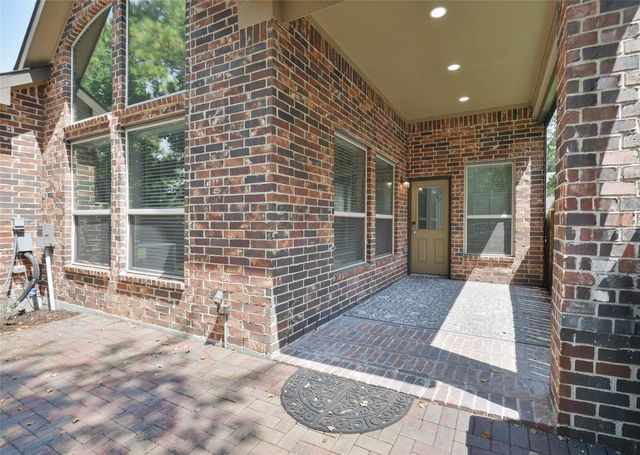 12218 Valley Lodge Parkway, Humble, TX 77346