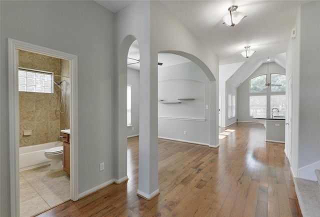 12218 Valley Lodge Parkway, Humble, TX 77346