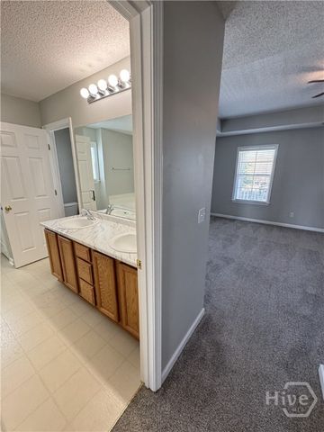 4 Greatwood Way, Savannah, GA 31407