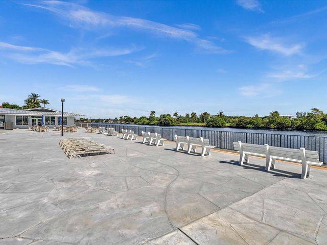 2542 S Federal Highway 15, Boynton Beach, FL 33435