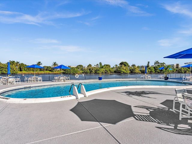 2542 S Federal Highway 15, Boynton Beach, FL 33435