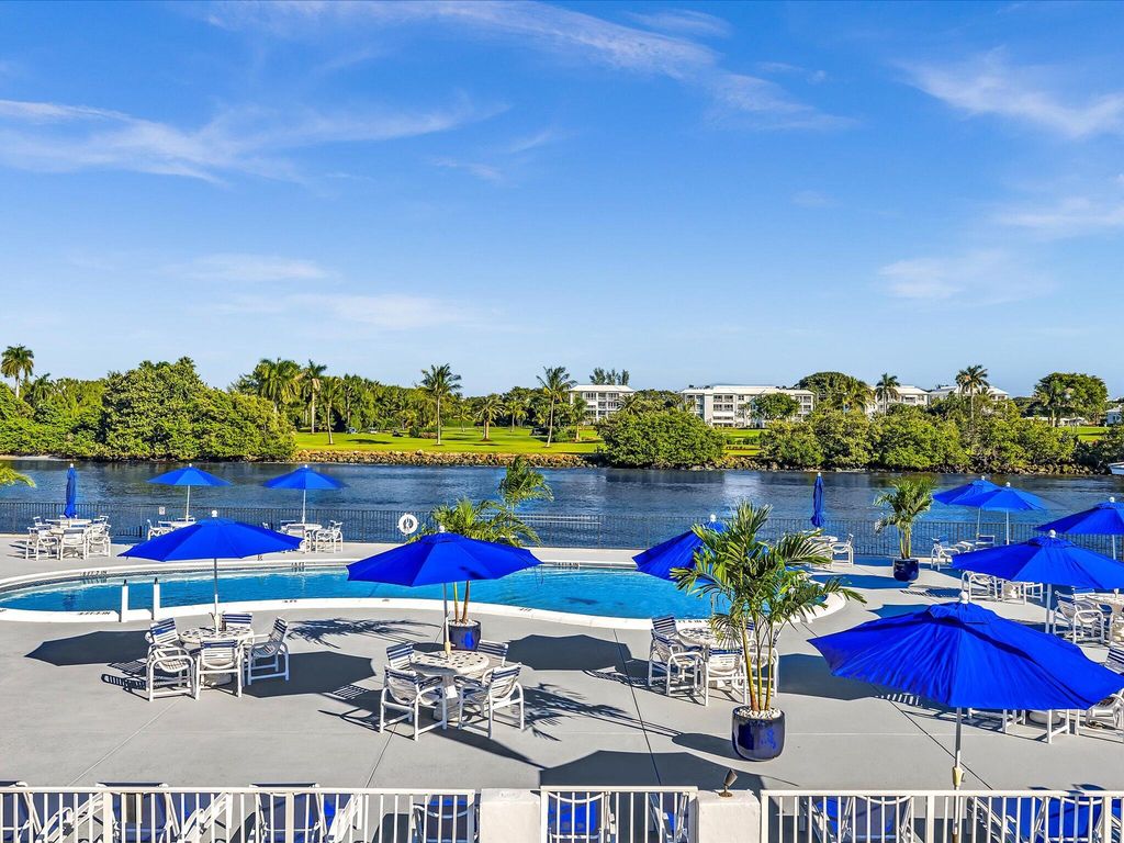 2542 S Federal Highway 15, Boynton Beach, FL 33435