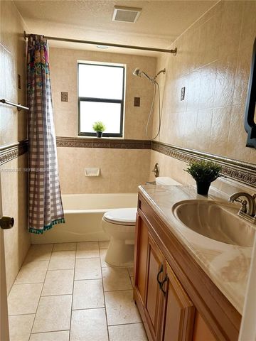 500 NE 2nd Street 327, Dania Beach, FL 33004
