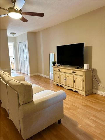 500 NE 2nd Street 327, Dania Beach, FL 33004