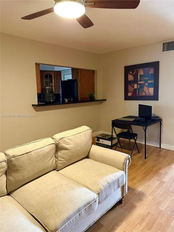 500 NE 2nd Street 327, Dania Beach, FL 33004