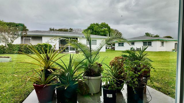 1061 NW 85th Terrace, Plantation, FL 33322