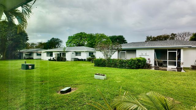 1061 NW 85th Terrace, Plantation, FL 33322