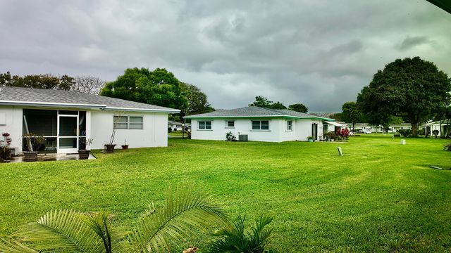 1061 NW 85th Terrace, Plantation, FL 33322