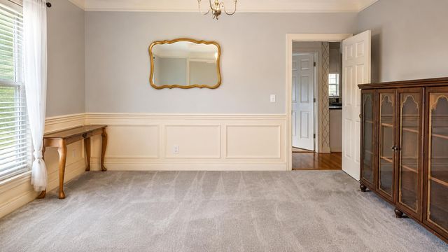 2516 Sungale Court, Lexington, KY 40513