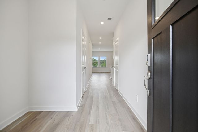 7142 Cedarcrest Court, Fairview, TN 37062