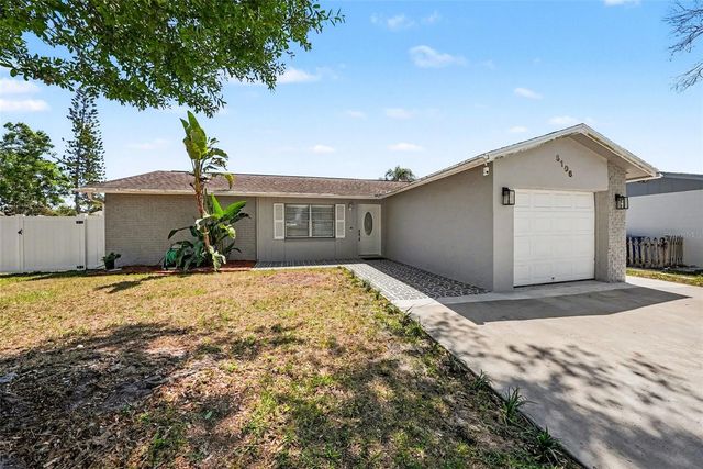 5106 CHATSWORTH AVENUE, Tampa, FL 33625