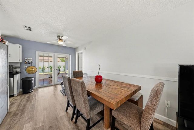 5106 CHATSWORTH AVENUE, Tampa, FL 33625