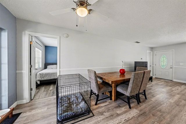 5106 CHATSWORTH AVENUE, Tampa, FL 33625
