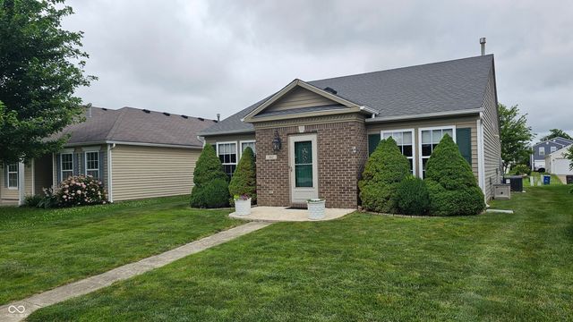 862 Saraina Road, Shelbyville, IN 46176