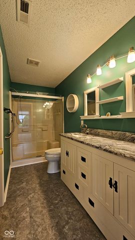 862 Saraina Road, Shelbyville, IN 46176