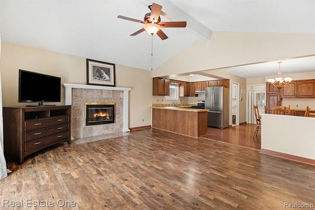 39368 Timberlane Drive, Sterling Heights, MI 48310