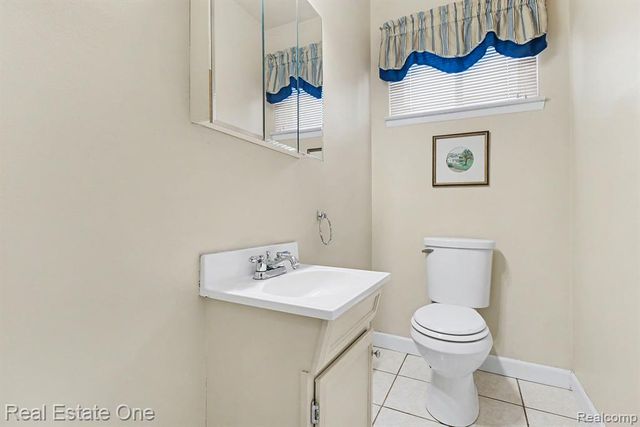 39368 Timberlane Drive, Sterling Heights, MI 48310