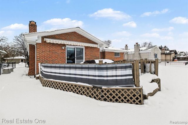 39368 Timberlane Drive, Sterling Heights, MI 48310