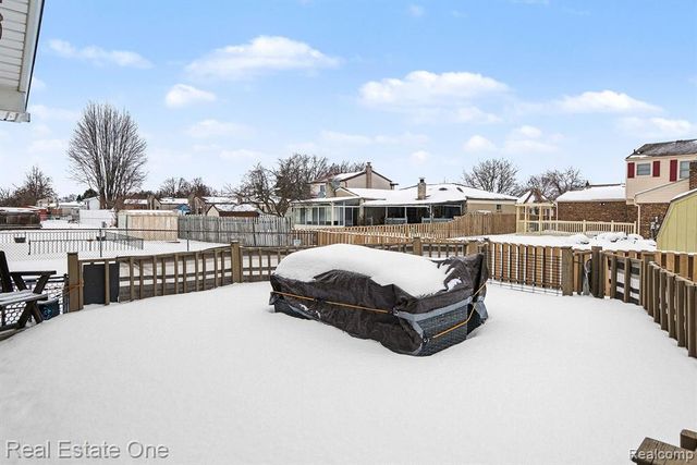 39368 Timberlane Drive, Sterling Heights, MI 48310