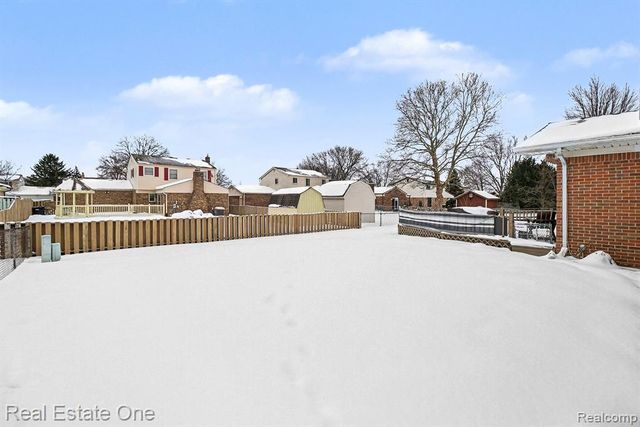 39368 Timberlane Drive, Sterling Heights, MI 48310