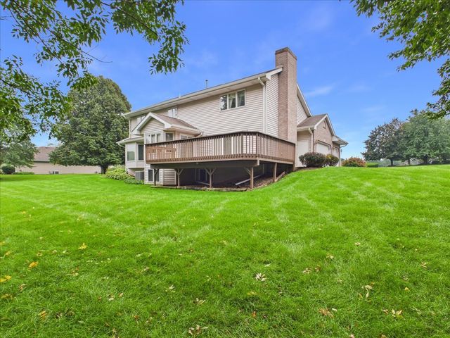 10373 Glen Abbey Close, Rockford, IL 61107