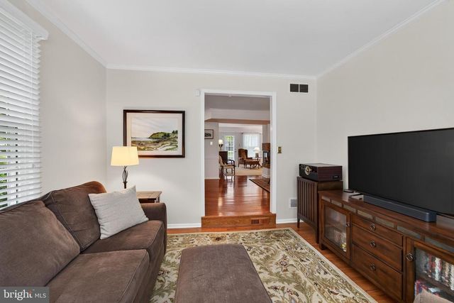 299 CARMEN DR, Collegeville, PA 19426