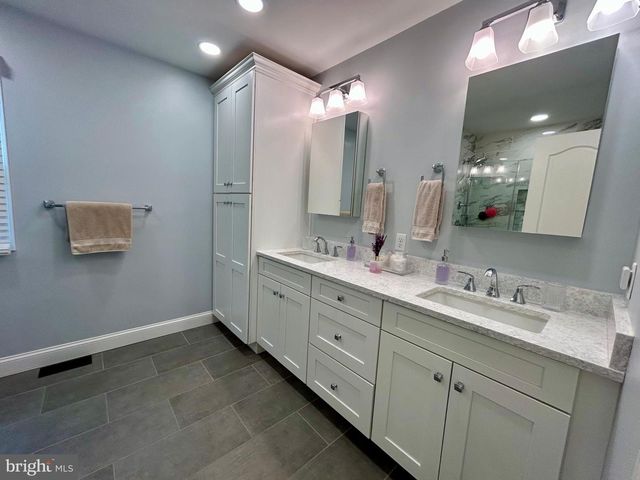 299 CARMEN DR, Collegeville, PA 19426