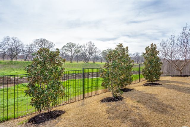 1011 Andromeda Way, Arlington, TX 76013