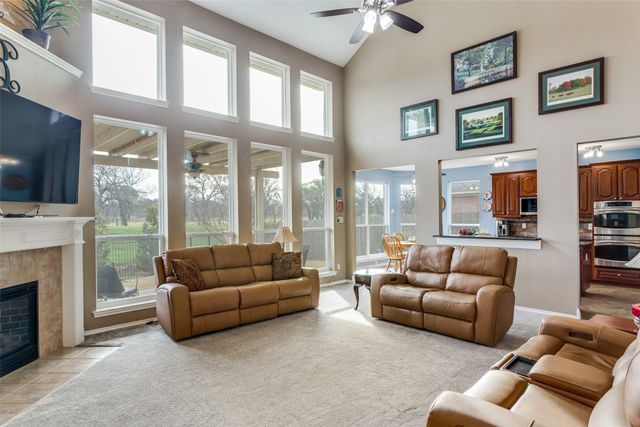 1011 Andromeda Way, Arlington, TX 76013