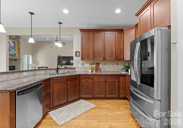 860 Arrow Point Lane, Davidson, NC 28036