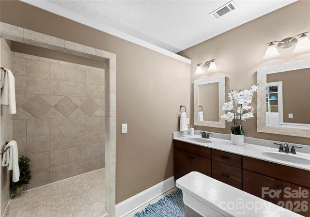 860 Arrow Point Lane, Davidson, NC 28036