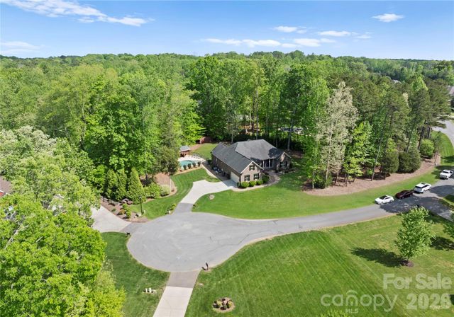 860 Arrow Point Lane, Davidson, NC 28036