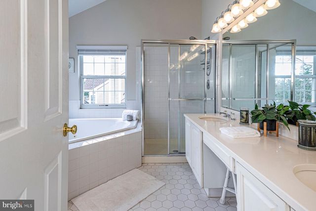 23 WYCKOFF DRIVE, Pennington, NJ 08534
