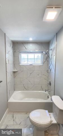 11B FAIRVIEW AVE, Perkasie, PA 18944