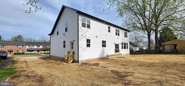 11B FAIRVIEW AVE, Perkasie, PA 18944