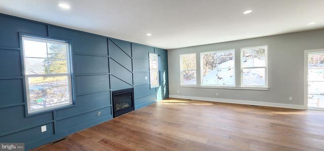 11B FAIRVIEW AVE, Perkasie, PA 18944