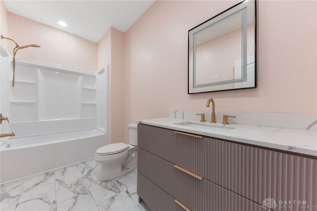 4864 Murray Corner Road, Fayetteville, OH 45118