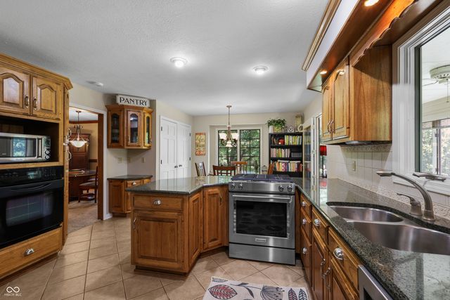 1826 E Durham Drive, Martinsville, IN 46151
