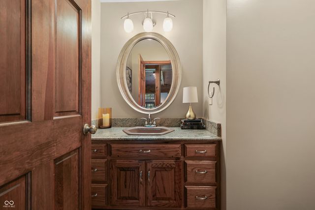 1826 E Durham Drive, Martinsville, IN 46151
