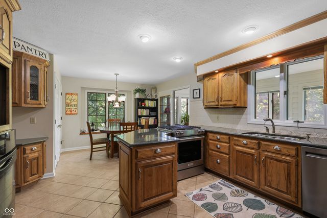 1826 E Durham Drive, Martinsville, IN 46151