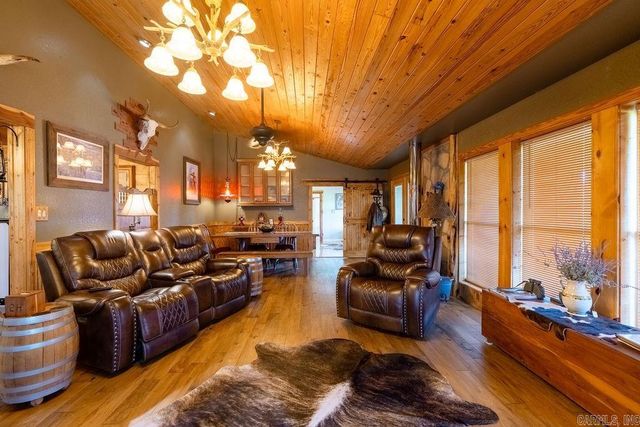 679 Antioch Road, Drasco, AR 72530