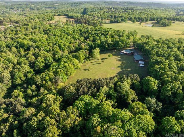 679 Antioch Road, Drasco, AR 72530