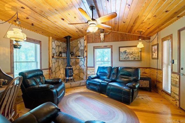 679 Antioch Road, Drasco, AR 72530