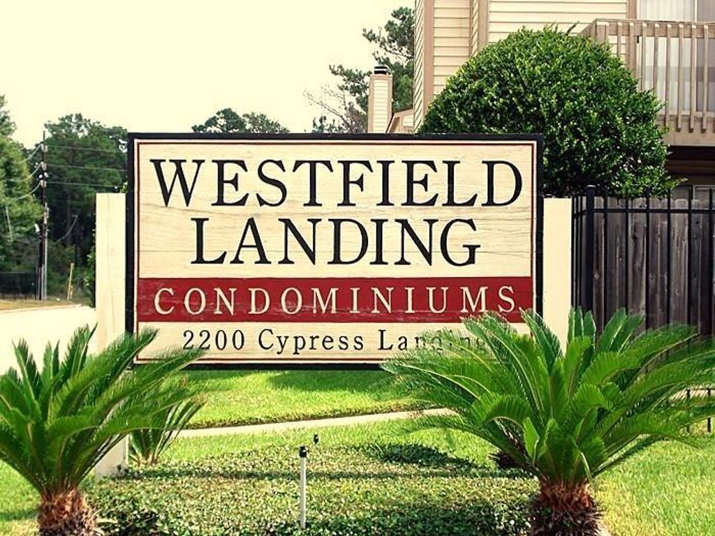 2200 Cypress Landing, Houston, TX 77090