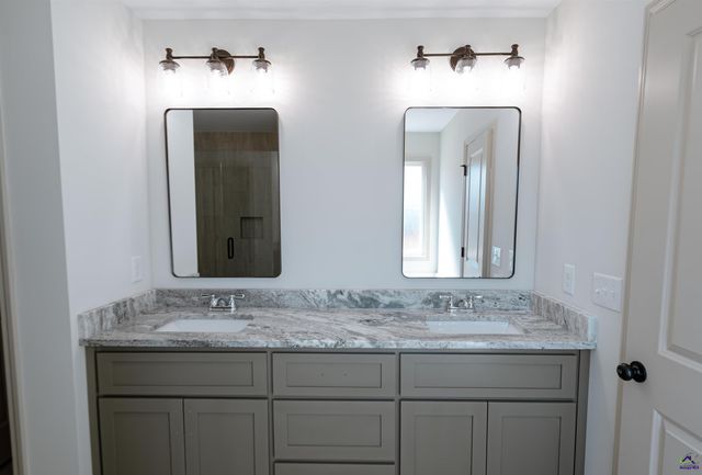 214 Saraland Trail, Perry, GA 31069