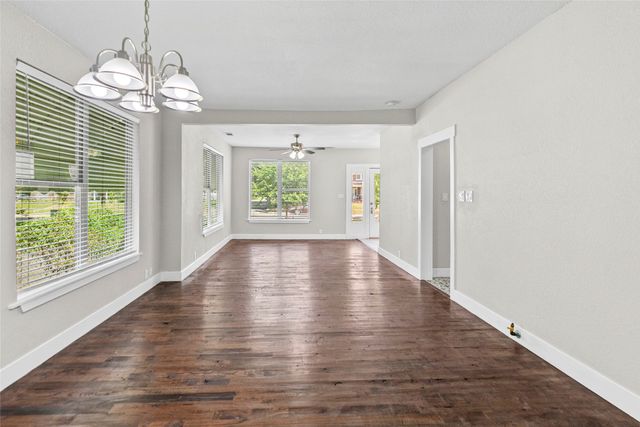 419 W 5th Street, Bonham, TX 75418