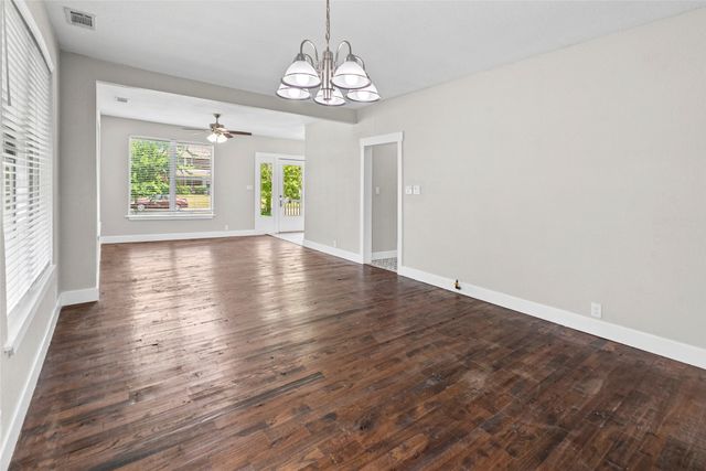 419 W 5th Street, Bonham, TX 75418