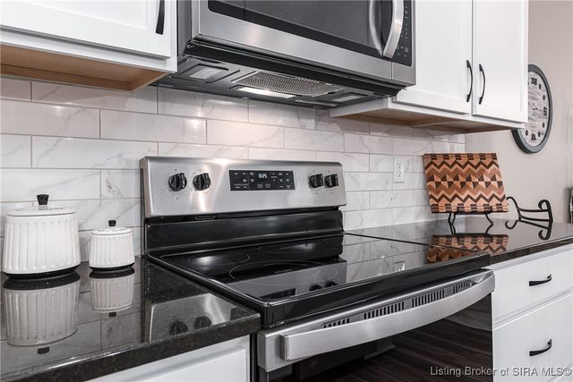 4834 Ashbury Drive, New Albany, IN 47150