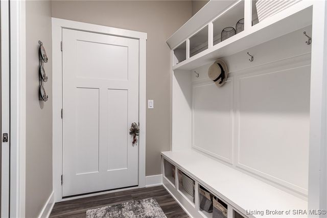 4834 Ashbury Drive, New Albany, IN 47150